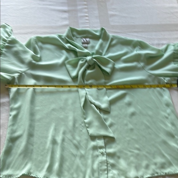 Worthington Green Flutter Sleeve Blouse with Tie Front - Picture 4 of 6